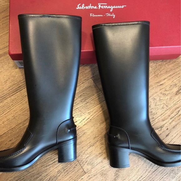 Salvatore Ferragamo Wellington boots heeled rain boots tall boots monogram - Picture 5 of 6